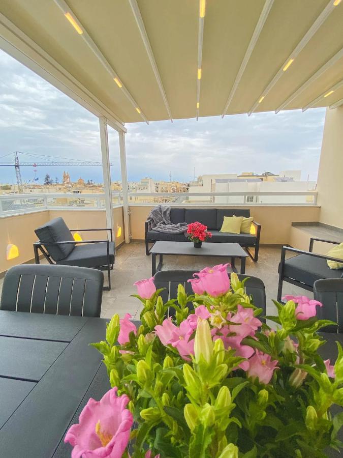The Blue Mill Penthouse With Beautiful Views Leilighet Naxxar Eksteriør bilde